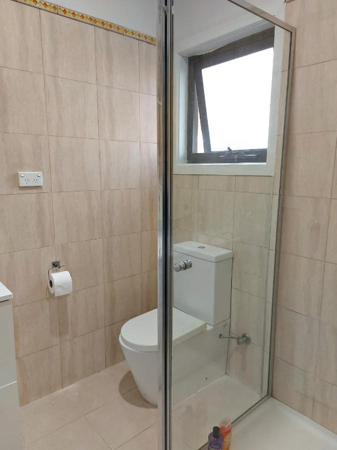 Maruve Guesthouse 12 Min From Melb Airport Melbourne City Exterior foto