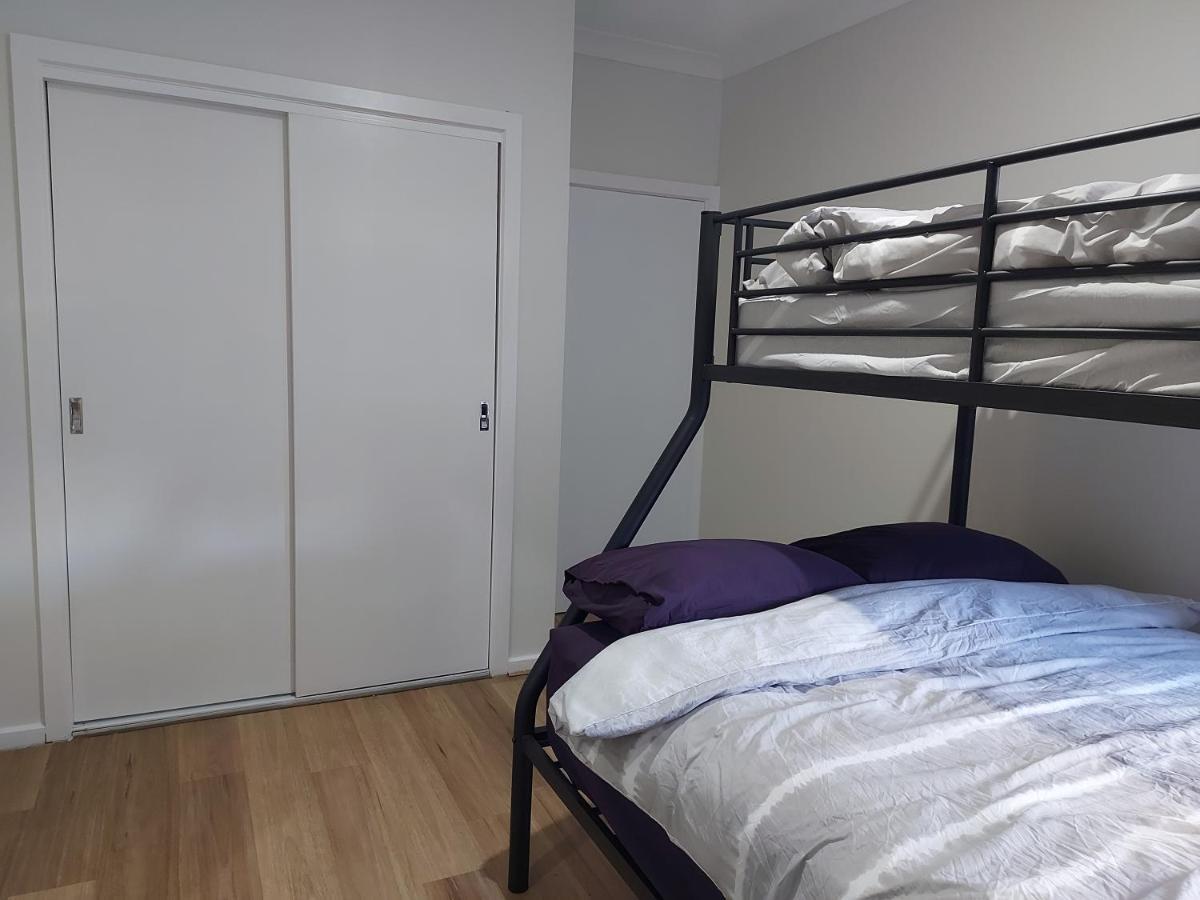 Maruve Guesthouse 12 Min From Melb Airport Melbourne City Exterior foto