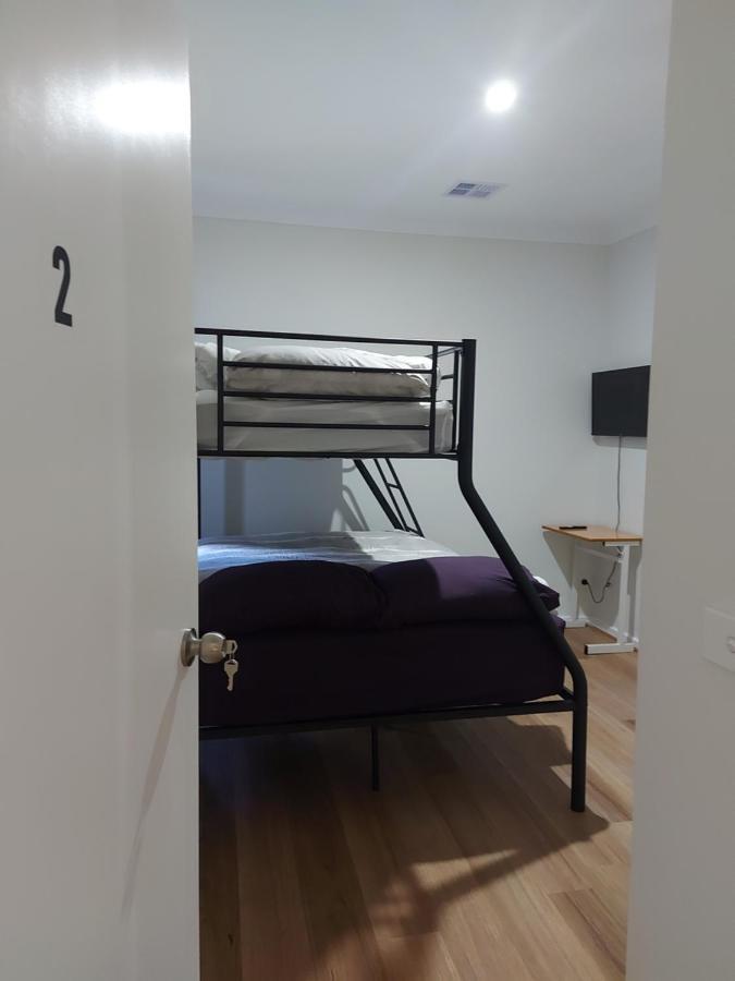 Maruve Guesthouse 12 Min From Melb Airport Melbourne City Exterior foto